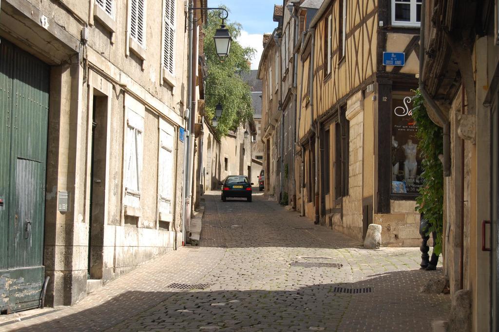 Hôtel Saint Jean Bourges Exterior foto
